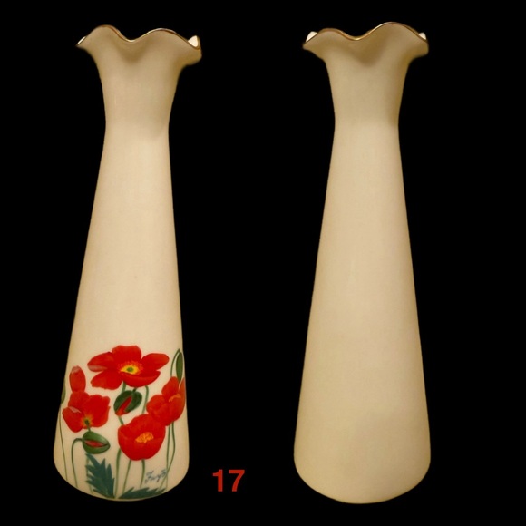 Other - Bone China Vintage Floral Cream Bud Vase With Red Poppies
